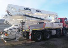 Pompa do betonu mocowana na ciężarówce CIFA K35L