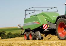 Prasa kostkująca Fendt 870 NE