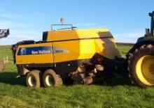 Prasa kostkująca New Holland B 930 APY