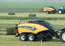 Prasa kostkująca New Holland BB 1270 R