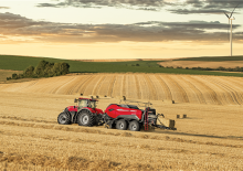 Prasa kostkująca Case IH LB 436 HD RC