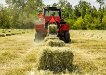 Prasa kostkująca Massey Ferguson SB 1840