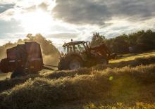 Prasy rolujące Massey Ferguson 2946 A