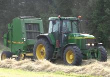 Prasy rolujące John Deere 590