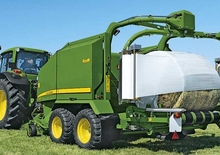Prasy rolujące John Deere 744 Premium MaxiCut Kombi