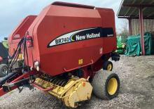 Prasy rolujące New Holland BR740 Rotor Cutter
