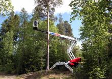 Kołowe przegubowe podnośniki koszowe Dino Lift Dino 265RXT