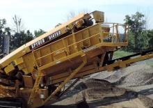 Przesiewacze mobilne Screen Machine Industries  Spyder 514TS3