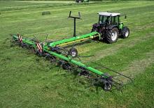Przetrząsacze karuzelowe DEUTZ-FAHR CoM 8022