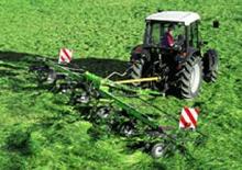 Przetrząsacze karuzelowe DEUTZ-FAHR CoM 8331