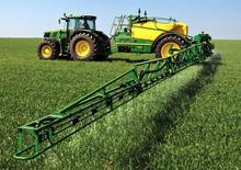 Opryskiwacze zaczepiane John Deere R 962 i