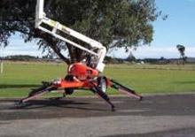 Platformy robocze na wysięgniku przegubowym mocowane na przyczepie Snorkel TL39DC