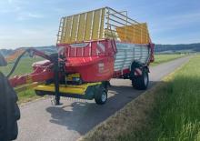 Przyczepy silosowe Pöttinger Boss 3210