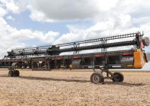 Przyrządy żniwne do kombajnów zbożowych Valtra 600FD