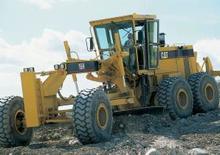 Równiarki Caterpillar 16H