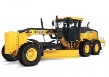 Równiarki John Deere Construction 870G