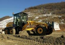 Równiarki New Holland F 106.6