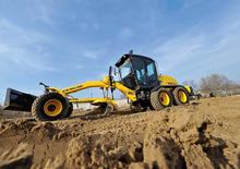 Równiarki New Holland F 156.7