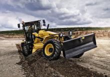 Równiarki New Holland F156.8A