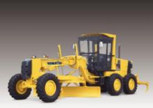 Równiarki Komatsu GD663 A-2