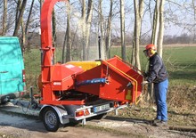 Rębaki drewna Dücker HM 200