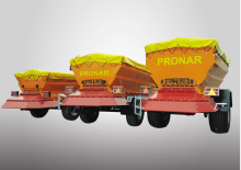 Rozsiewacze do holowania Pronar T 130