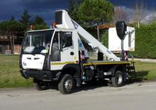 Platformy robocze na wysięgniku teleskopowym mocowane na ciężarówce GSR E148T Compact E4