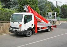 Platformy robocze na wysięgniku teleskopowym mocowane na ciężarówce Multitel MT 222 AZ