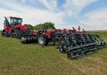 Siewniki Case IH Ecolo-Tiger 875 13-Shank Machine
