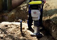Elektryczne ubijaki wibracyjne Wacker Neuson AS50e 