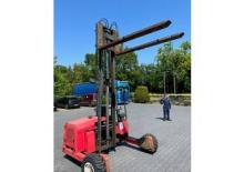 Spalinowe podwieszane wózki widłowe Moffett M 2003 WS