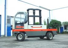 Spalinowe wózki widłowe boczne Xelan Pagino 270 4WS