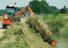 Sprzęt do prac letnich/Kosiarki skarpowe Conver C 36E