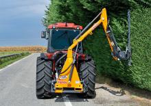 Sprzęt do prac letnich/Kosiarki skarpowe Ferri T350S