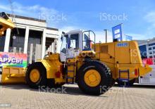 Spycharka kołowa Belaz 68020