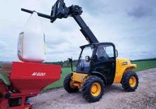 Ładowarki teleskopowe JCB 520-40