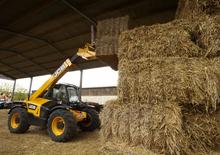Placowe urządzenie załadowcze JCB 531-70 AGRI Super