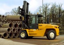 Terenowe wózki widłowe Yale GP330EC 