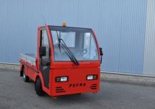 Traktor holowniczy PEFRA 617