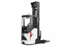 Traktor holowniczy Bobcat BWT45S-7