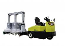 Traktor holowniczy Clark CTR01