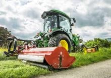 Traktory miejskie z zaczepem przednim John Deere 4052 R
