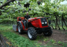Traktory miejskie z zaczepem przednim Massey Ferguson MF 3325 S (A)