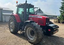 Traktory miejskie z zaczepem przednim Massey Ferguson MF 7465 Dyna-VT