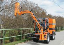 Traktory miejskie z zaczepem przednim Holder S 100