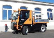 Traktory miejskie z zaczepem przednim Ladog T 1250