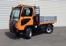 Traktory miejskie z zaczepem przednim Ladog T 1400