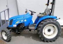 Traktory miejskie z zaczepem przednim New Holland TC 31 DA