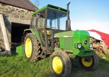 Traktory z napędem 2WD John Deere 1030