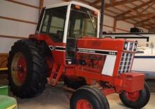 Traktory z napędem 2WD International Harvester 1086